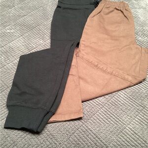 Women XS pants, 2 pairs, Gap-29”inseam /black/D&Co-28”-brown.330